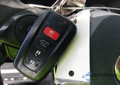 2020 Toyota Rav4 Xle Premium from USA, damaged, VIN 2T3C1RFV5LW060227